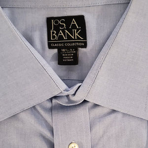 Jos. A. Bank Classic Collection Dress Shirt Chamb.